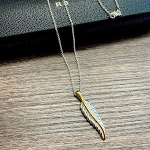 Sterling silver leaf pendant